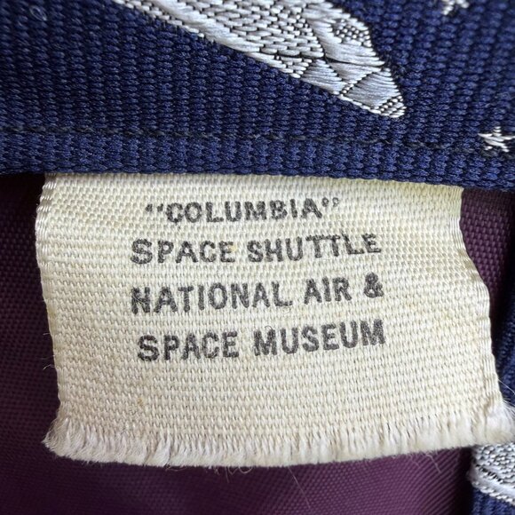 Smithsonian Mens Navy Silk/Poly Space Shuttle Tie Blue Starry NASA Design - Picture 3 of 8